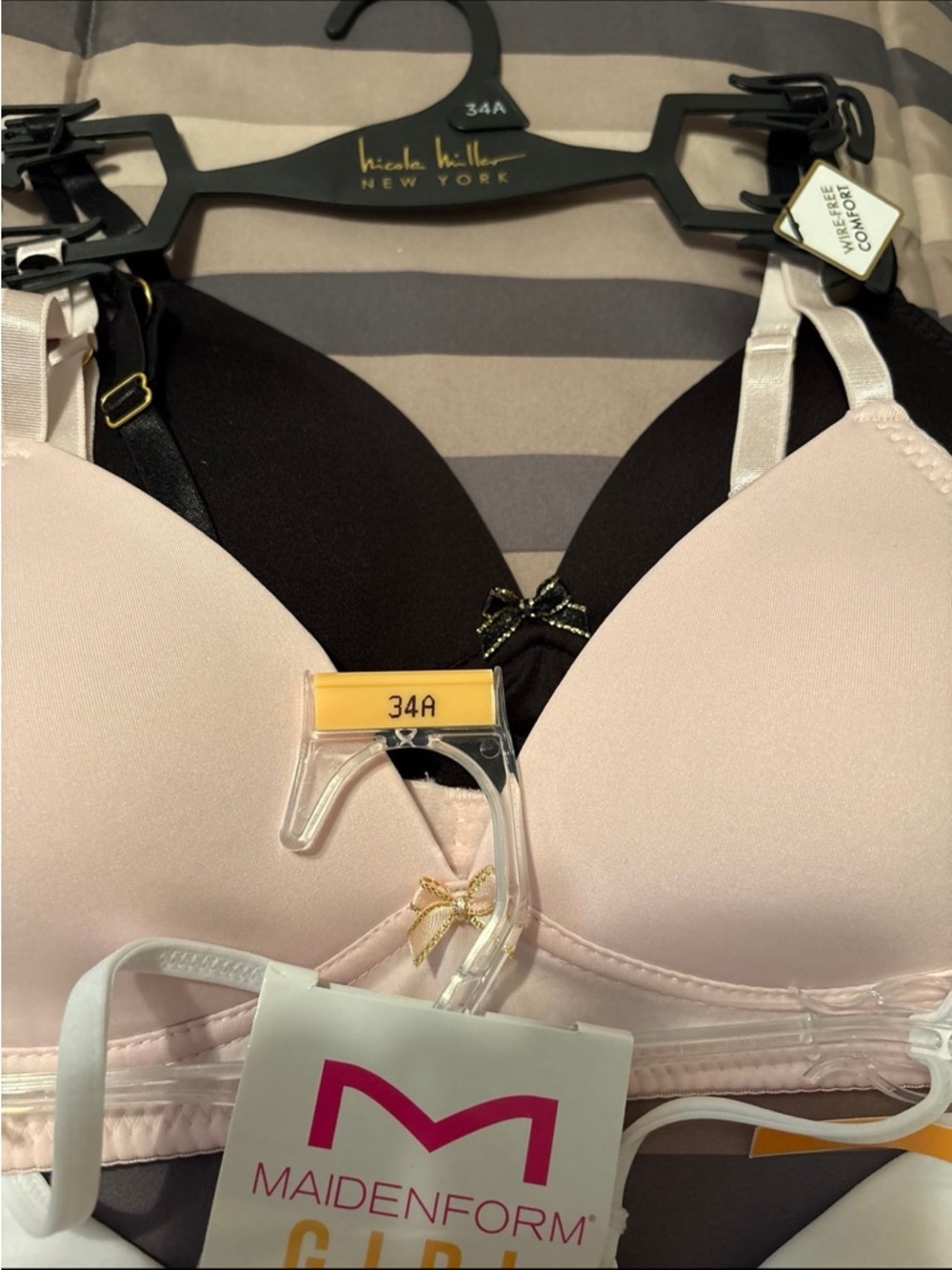 Girls bras - Picture 2 of 5